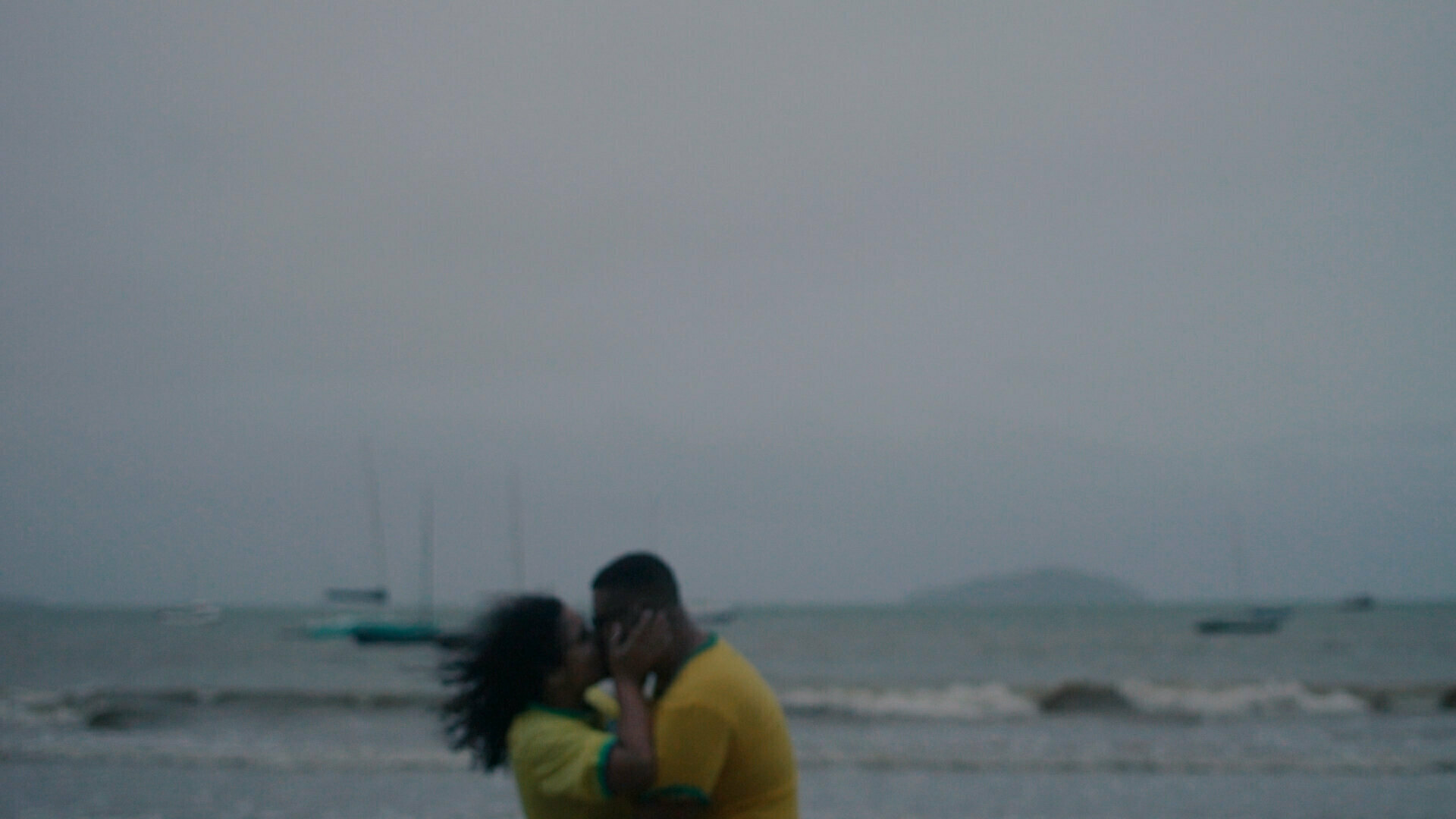 Casamento à beira-mar em Búzios | Filme de Stefanie e Paulo na Vila Pitangas