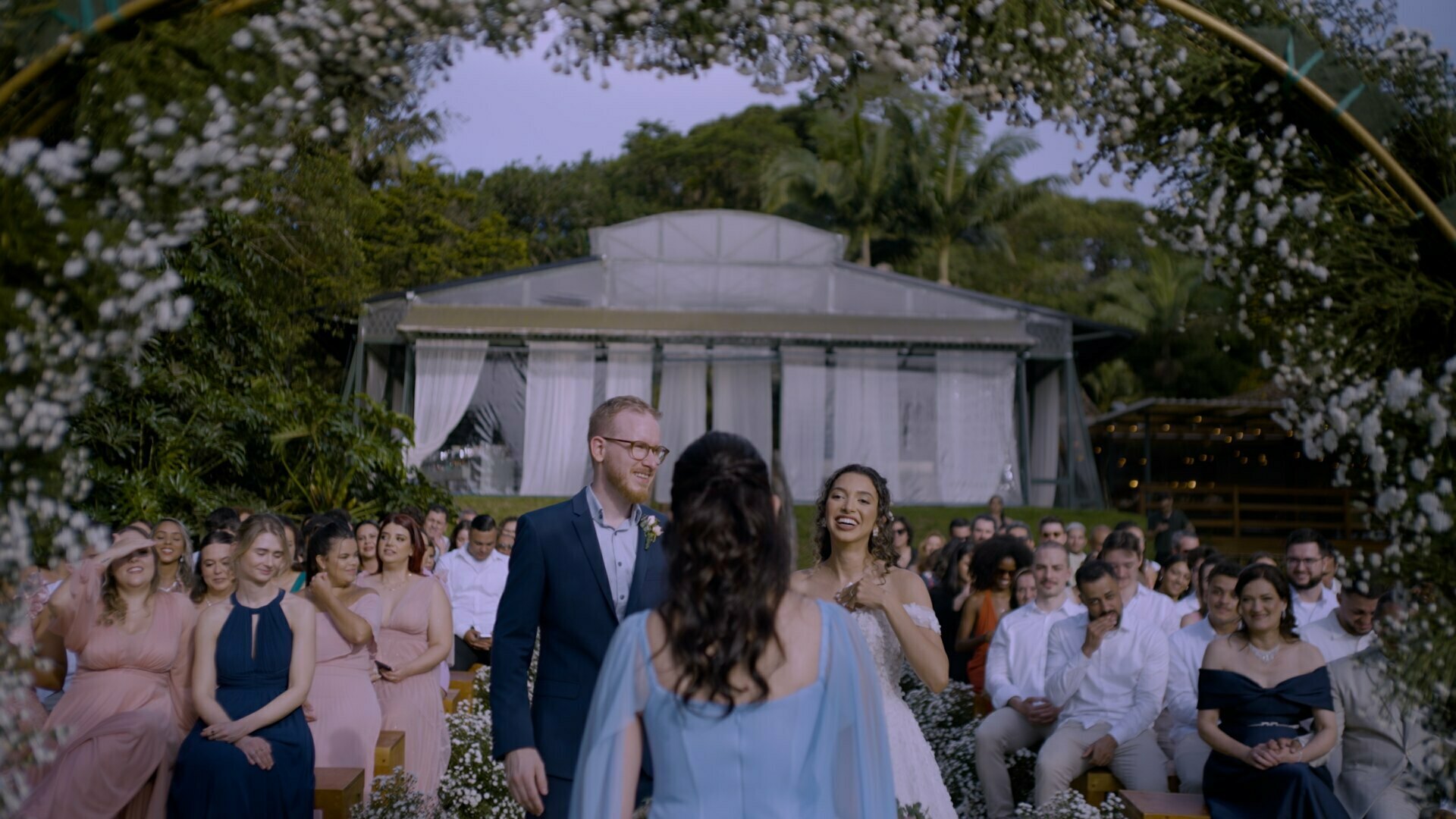O Casamento de Bárbara e Finn: Um Conto de Fadas Real no Porto São Jorge