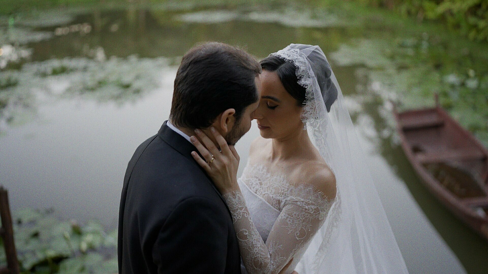 Bruna e Ricardo: O Paradoxo da Escolha e a Âncora no Ordinário